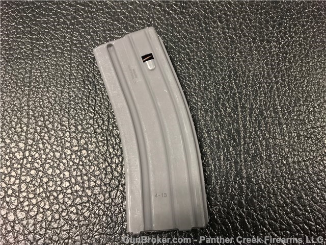5 US Gov't Military Issue M16/M4 AR15 30rnd Mags Colt Hartford CT-img-1