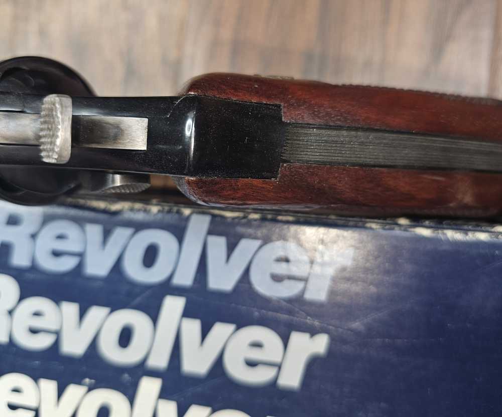 Smith & Wesson 586 No Dash Vintage 1983 357 Mag 38 Special 4"  S & W 586-img-22