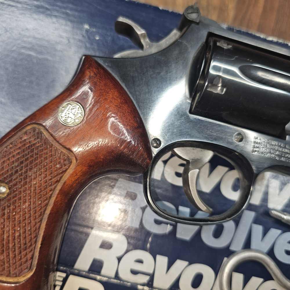 Smith & Wesson 586 No Dash Vintage 1983 357 Mag 38 Special 4"  S & W 586-img-2