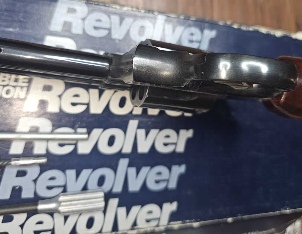 Smith & Wesson 586 No Dash Vintage 1983 357 Mag 38 Special 4"  S & W 586-img-17