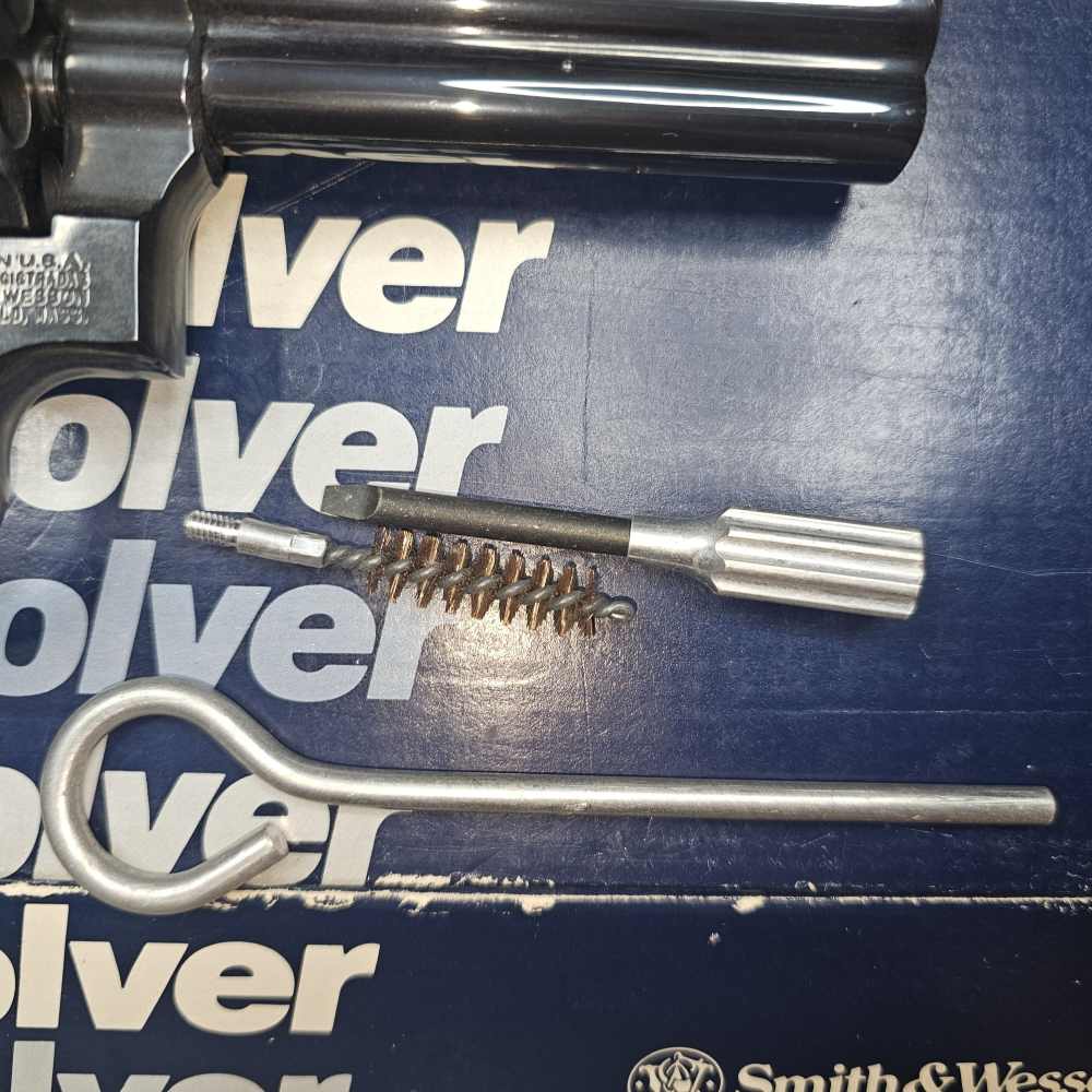 Smith & Wesson 586 No Dash Vintage 1983 357 Mag 38 Special 4"  S & W 586-img-5