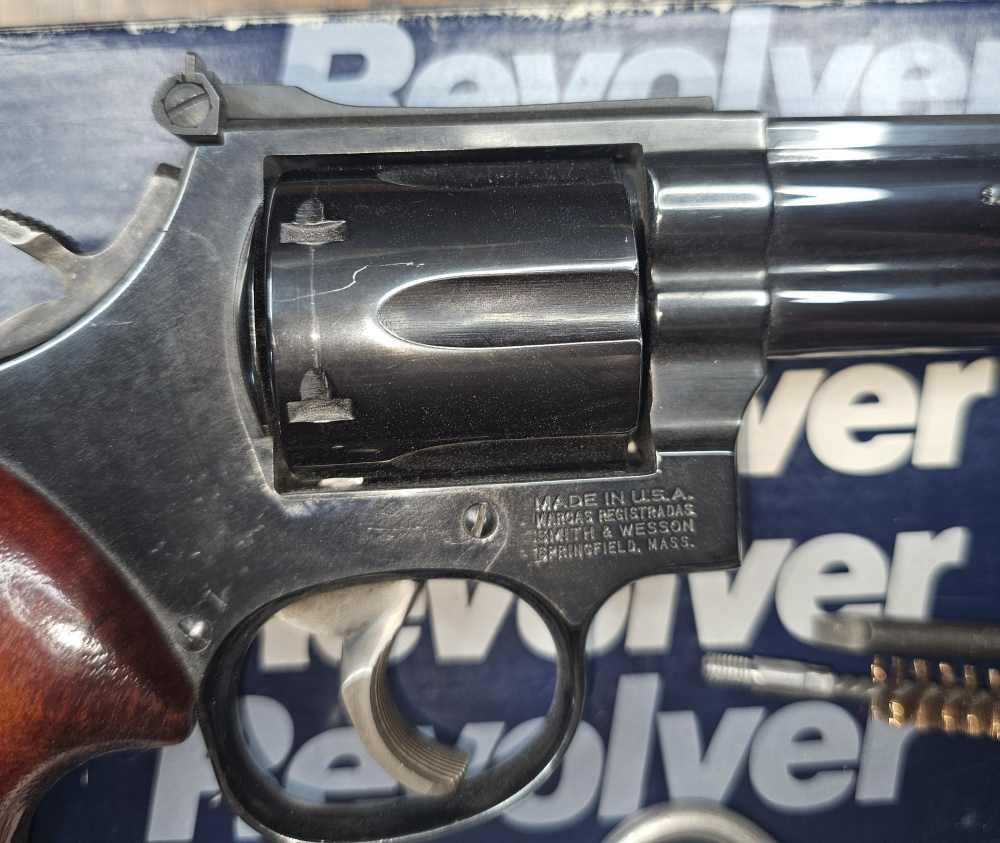 Smith & Wesson 586 No Dash Vintage 1983 357 Mag 38 Special 4"  S & W 586-img-3