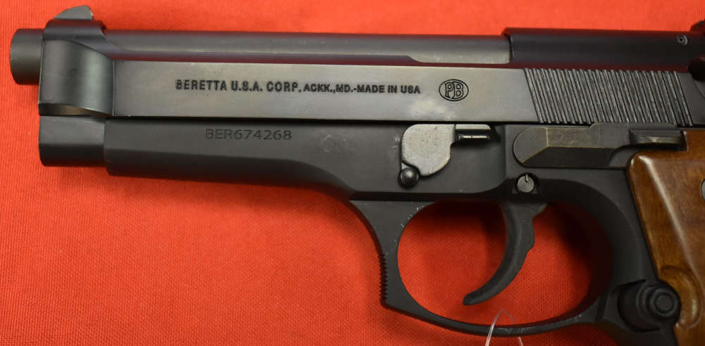  Beretta 92FS Trident 9mm Wood Grips 2 Magazines Factory Box-img-19