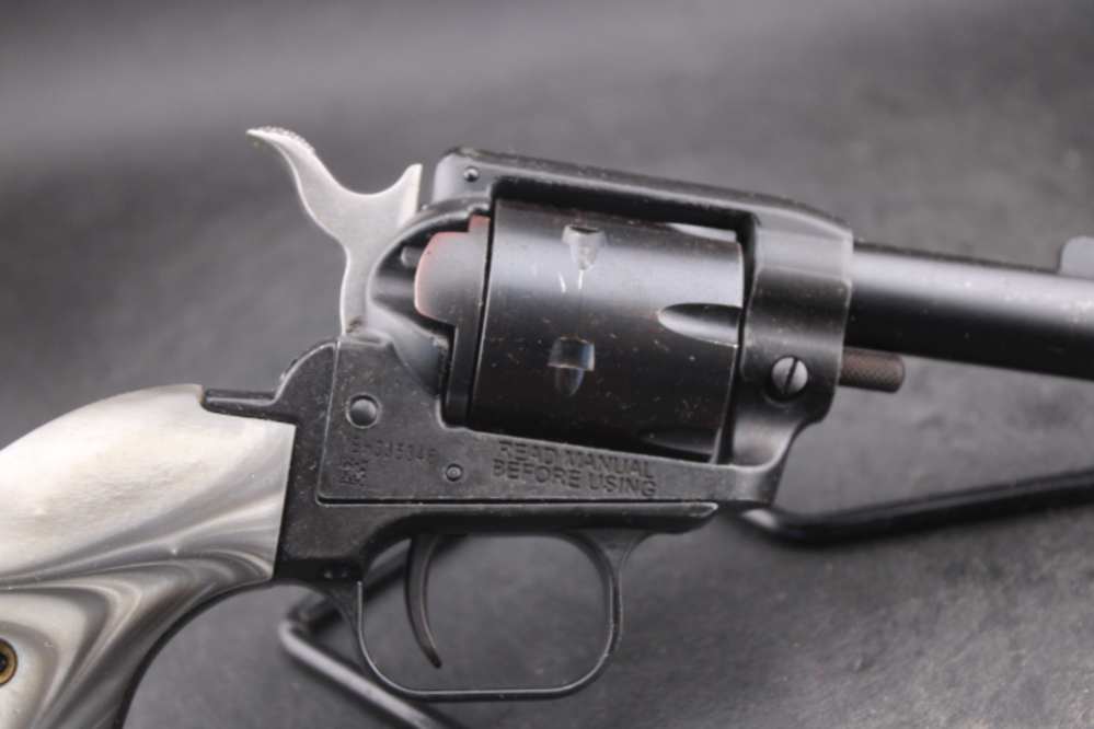 Heritage Barkeep .22LR Item P-282-img-3