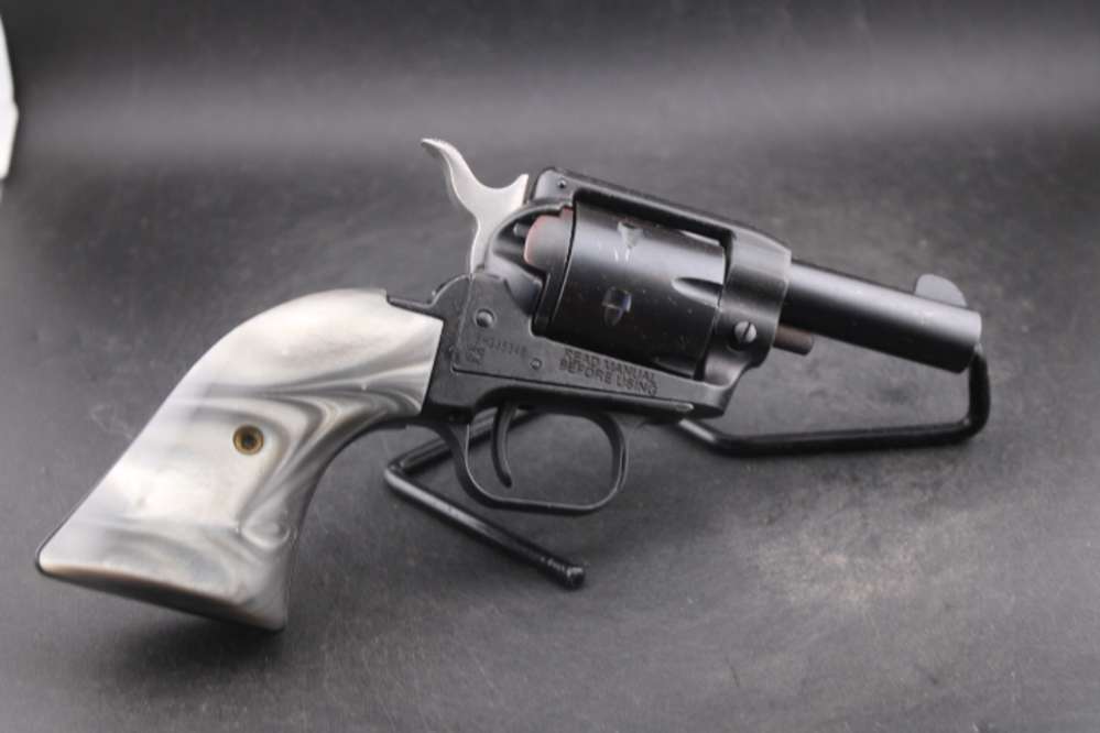Heritage Barkeep .22LR Item P-282-img-0
