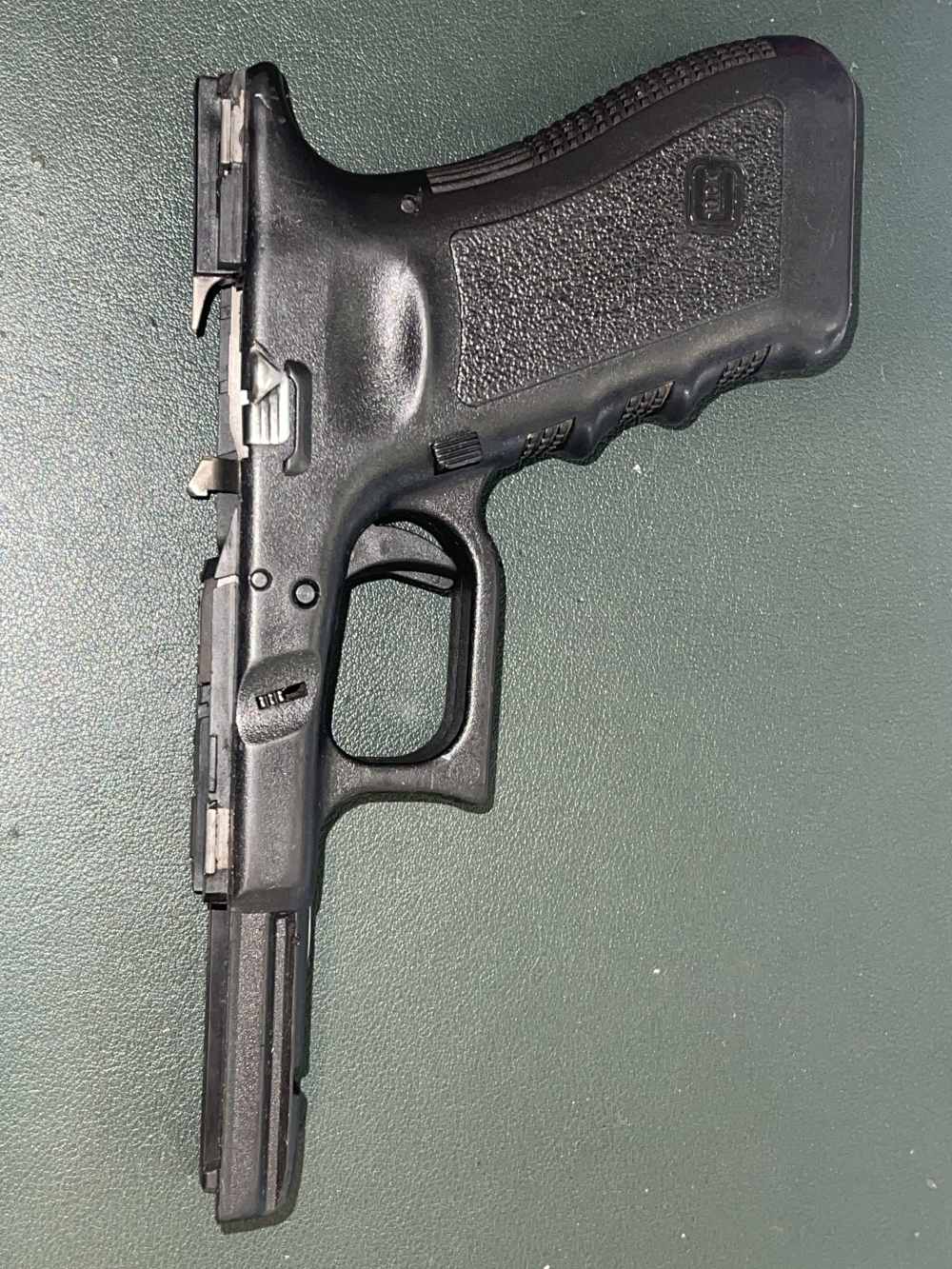 Glock 22 - Complete Factory Frame - G17 G31 G34 G35 G24 G17L G22 - CA OK-img-0