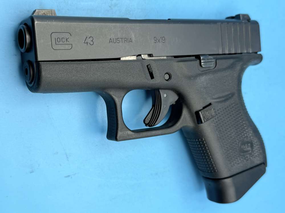 Glock 43 9mm Slimline Subcompact G43 Police Trade In GNS-img-5