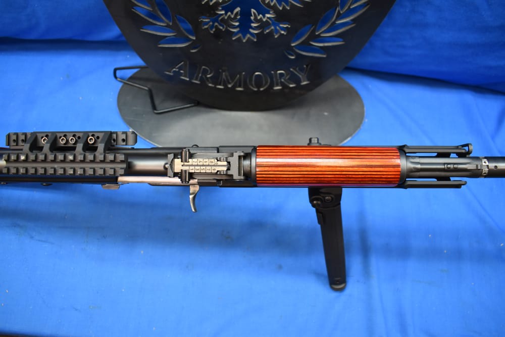 ZASTAVA M77 RIFLE .308 WINCHESTER, CUSTOM WOOD AND R.S. REGULATE HANDGUARD-img-11