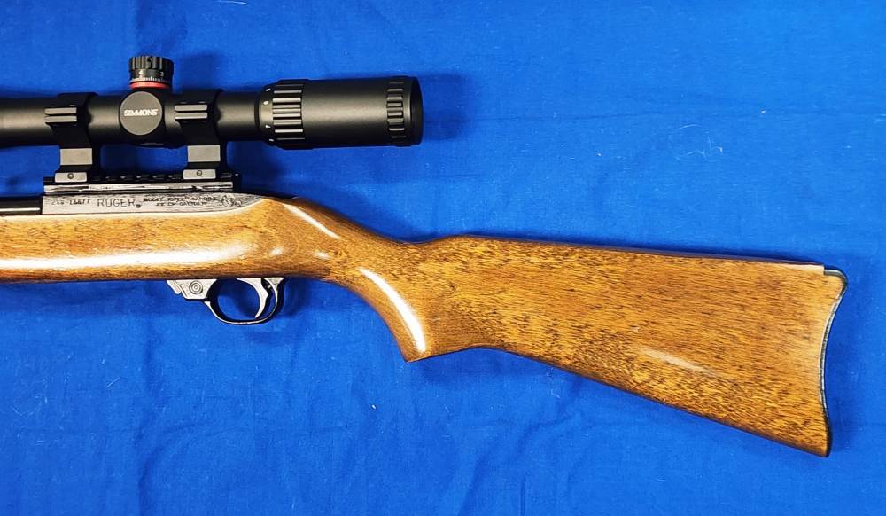 RUGER 10/22 CARBINE .22 LR 18" W/ SIMMONS SCOPE - EXCELLENT-img-4