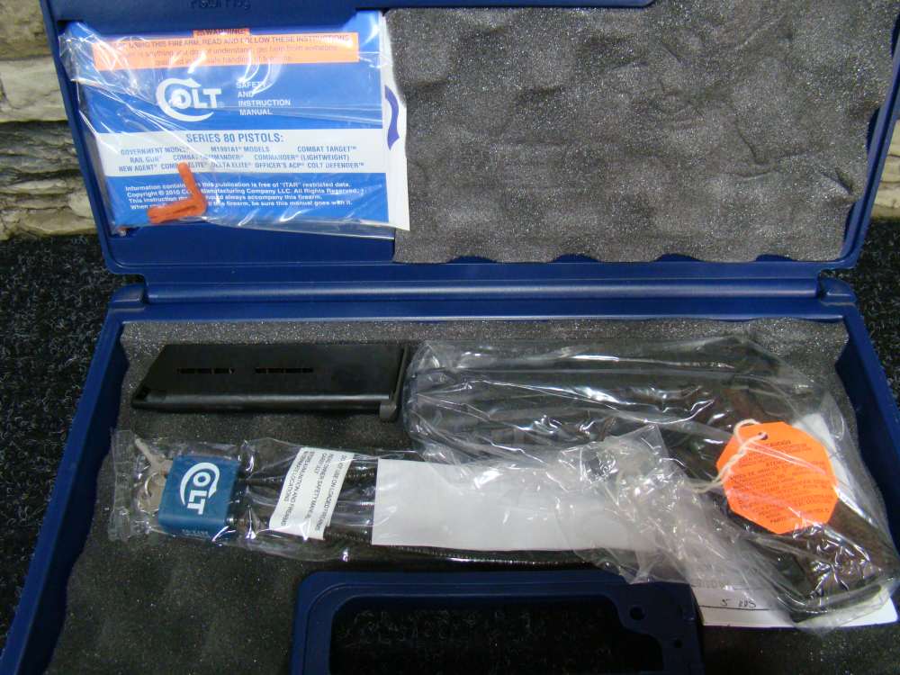 Colt Custom Shop 1911 Commander .45 Combat Rail Gun O4012RGZ 100 made RARE!-img-3