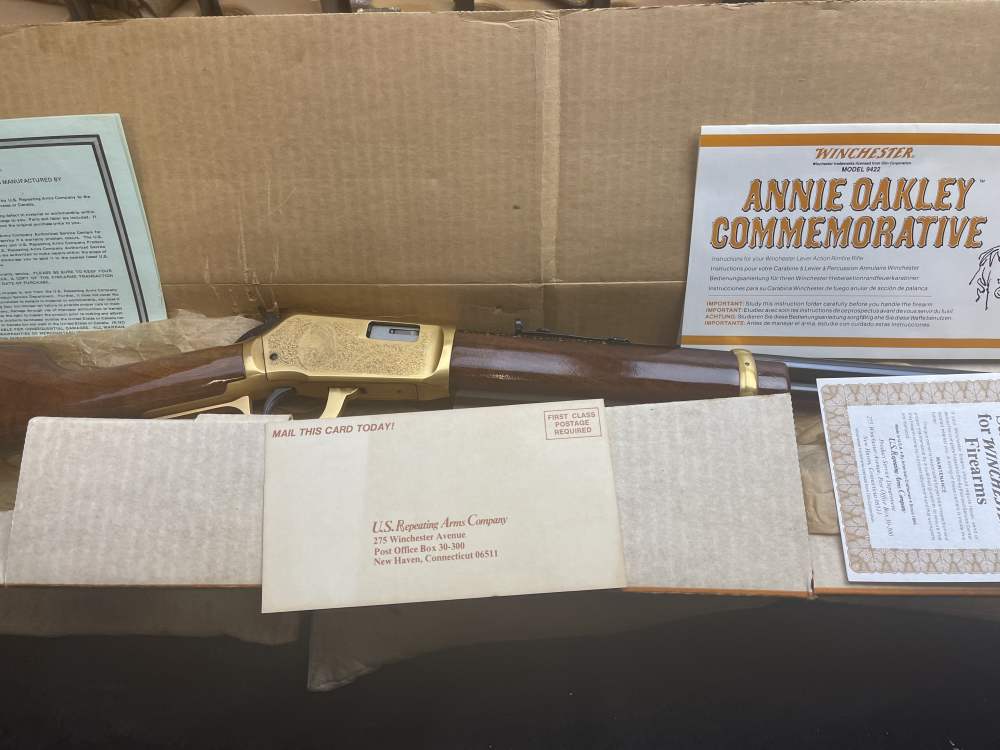 Winchester Model 9422 Annie Oakley 22 S,L,LR New-img-2