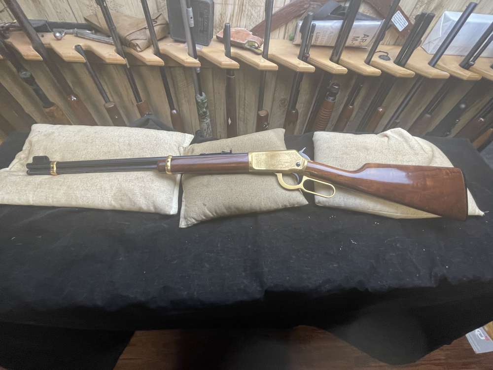 Winchester Model 9422 Annie Oakley 22 S,L,LR New-img-4