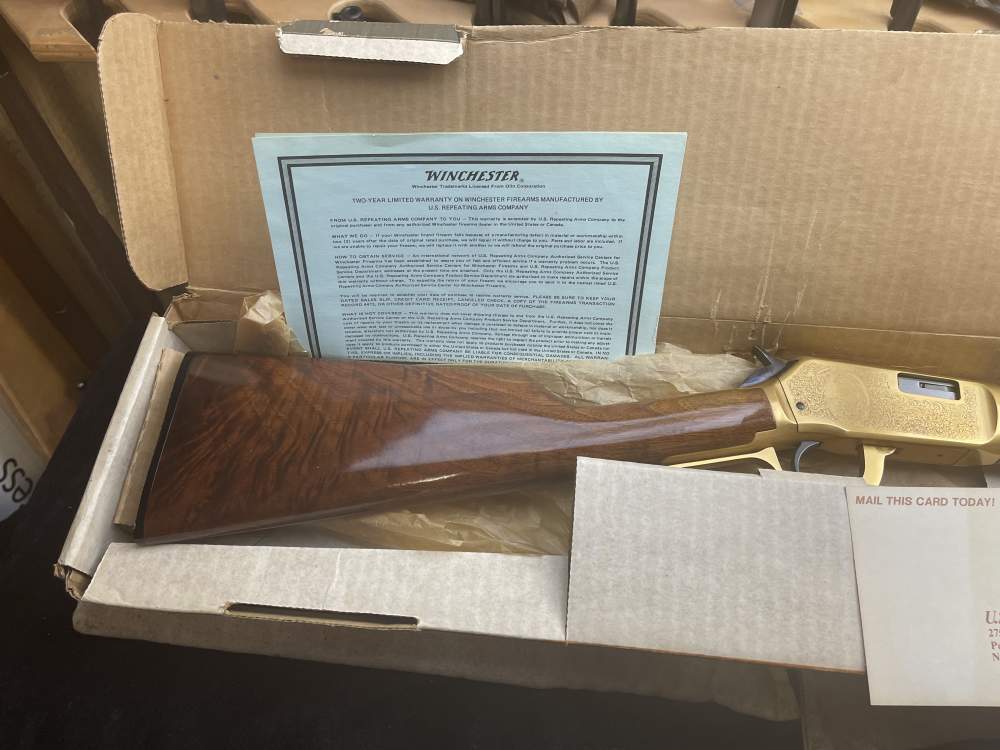 Winchester Model 9422 Annie Oakley 22 S,L,LR New-img-1