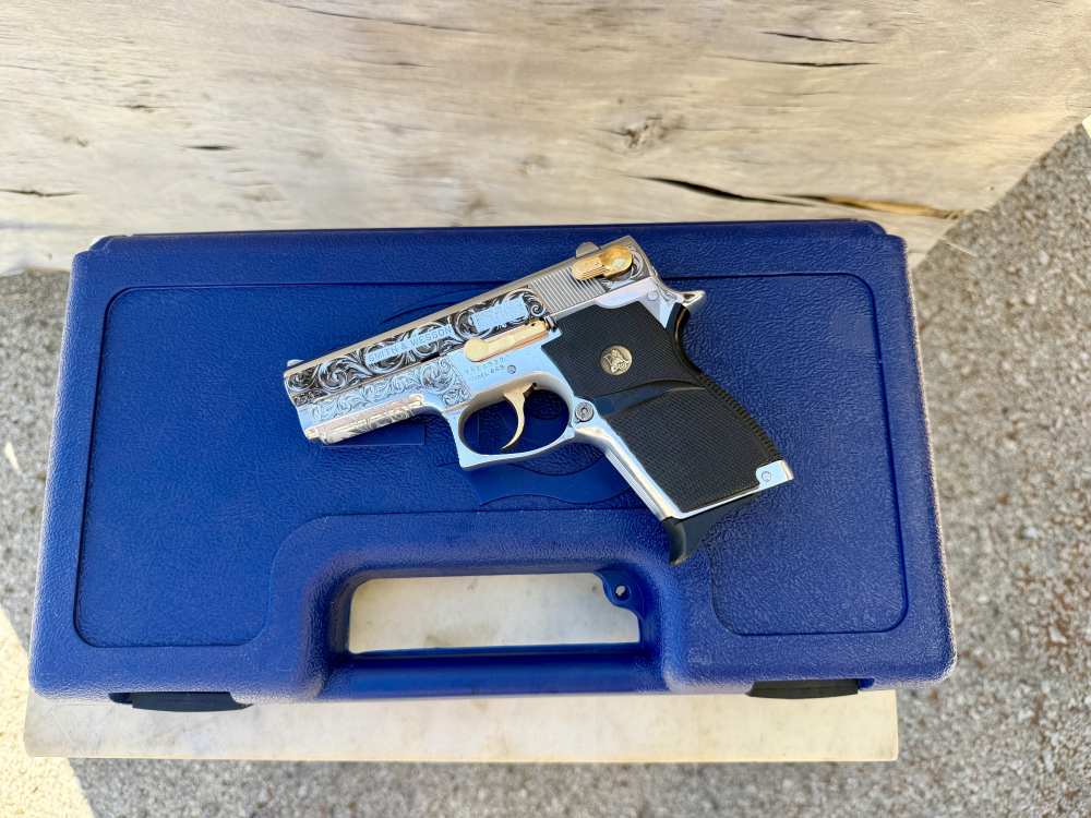 Smith & Wesson 669 9mm ENGRAVED High Polished Stainless & 24k Gold-img-28