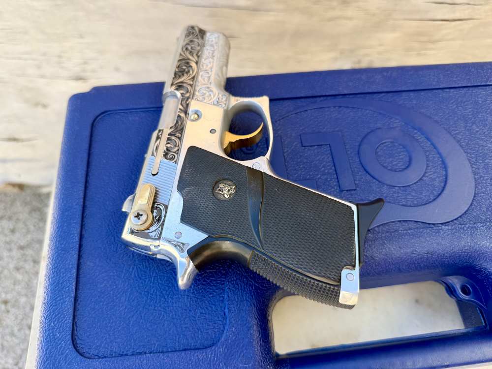 Smith & Wesson 669 9mm ENGRAVED High Polished Stainless & 24k Gold-img-11