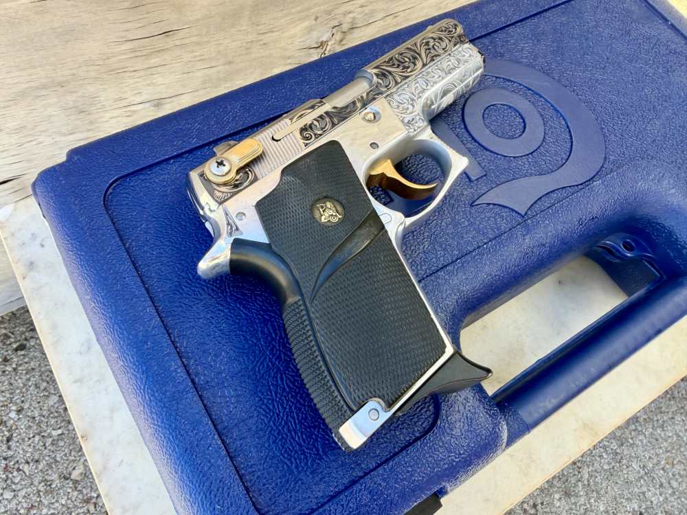 Smith & Wesson 669 9mm ENGRAVED High Polished Stainless & 24k Gold-img-10