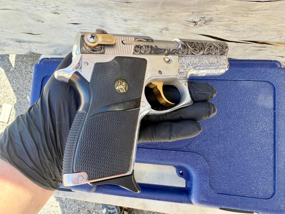Smith & Wesson 669 9mm ENGRAVED High Polished Stainless & 24k Gold-img-18