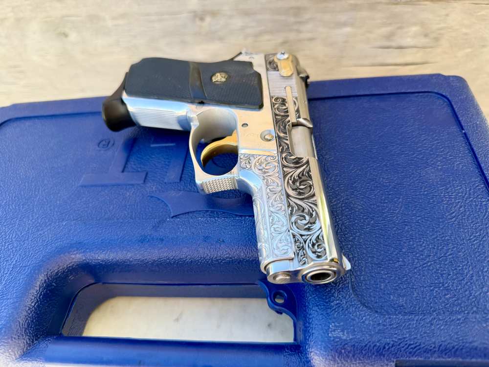 Smith & Wesson 669 9mm ENGRAVED High Polished Stainless & 24k Gold-img-12