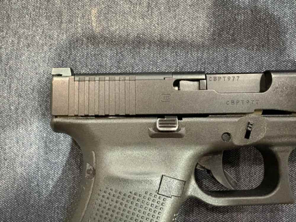 Glock Gen 5 21 MOS police trade in-img-6