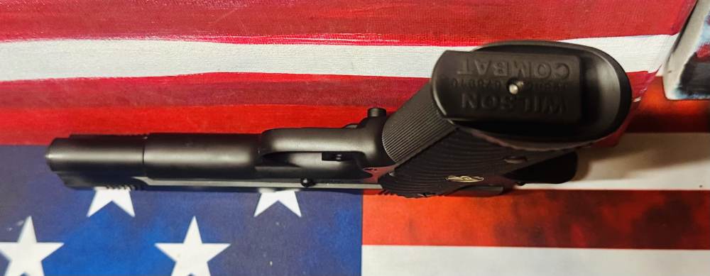Exceptional Wilson Combat CQB Elite 45 Auto w Case + 3 Mags -img-8