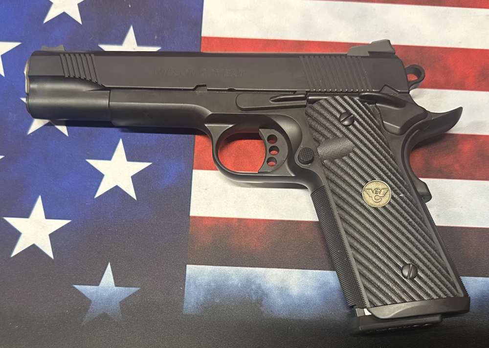 Exceptional Wilson Combat CQB Elite 45 Auto w Case + 3 Mags -img-7