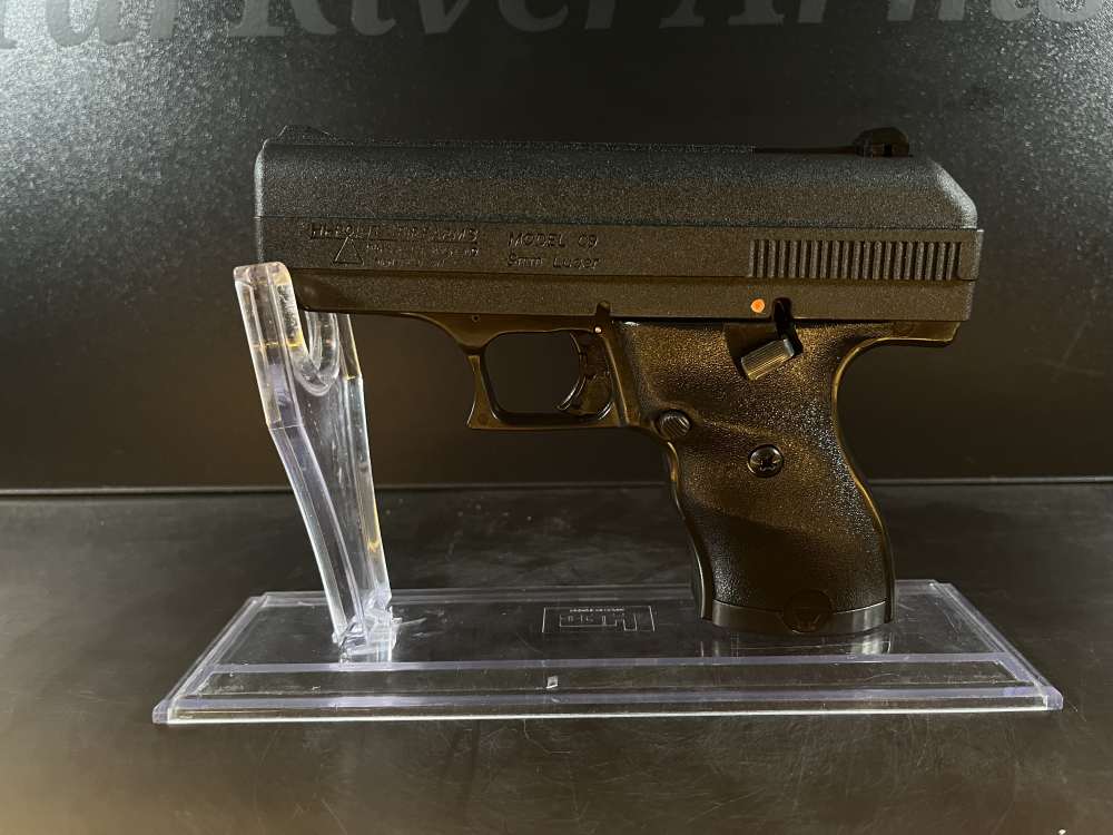 Hi-Point 9mm Pistol-img-1