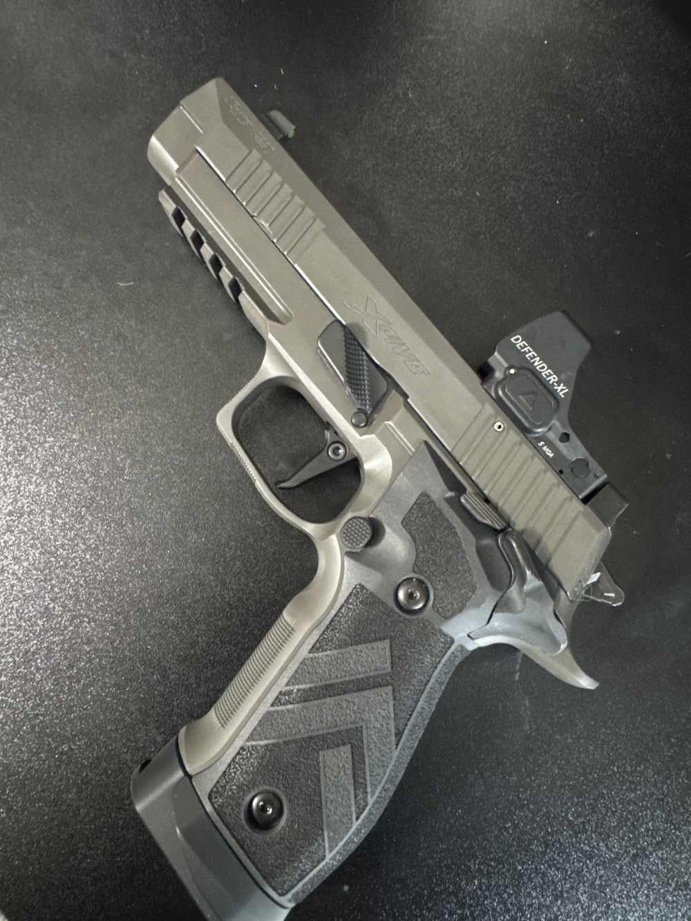 SIG P226 X5 Legion 9mm SAO 4.4” Vortex Defender-XL Raised XRAY3 Box Holster-img-1