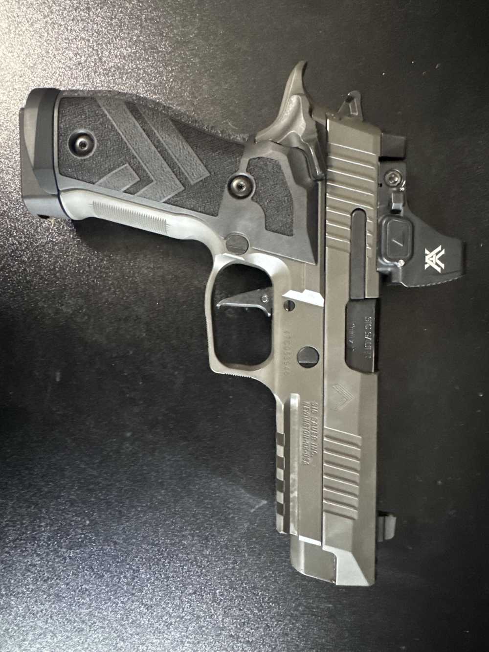 SIG P226 X5 Legion 9mm SAO 4.4” Vortex Defender-XL Raised XRAY3 Box Holster-img-2
