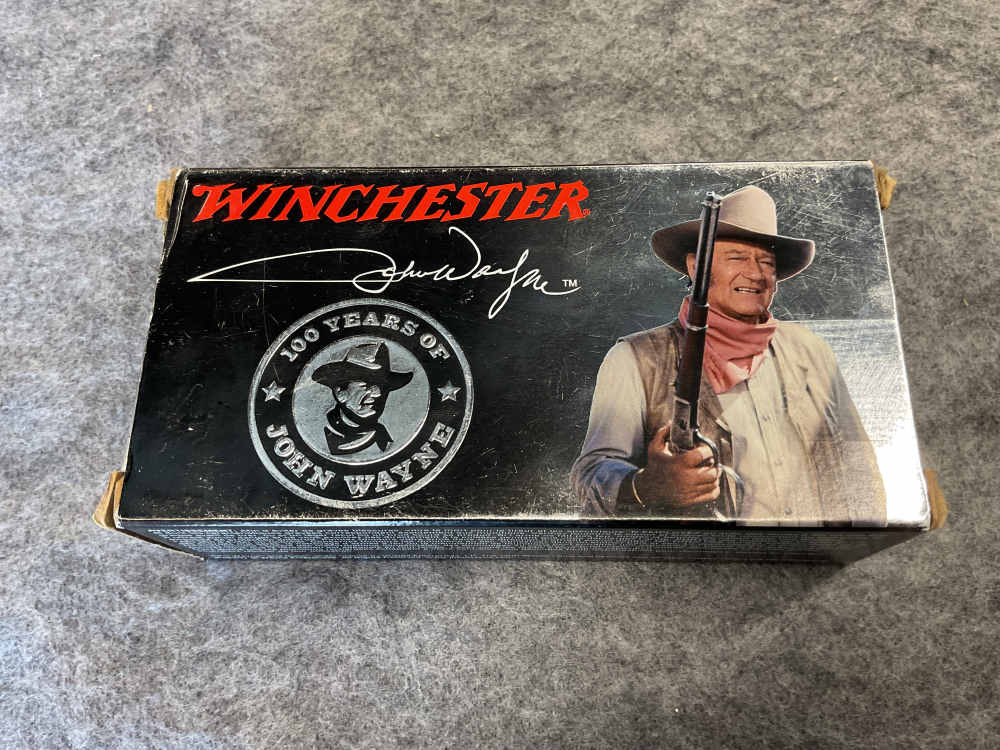 Winchester 45 Colt 250gr LFN 100 years of John Wayne (Lot C)-img-0