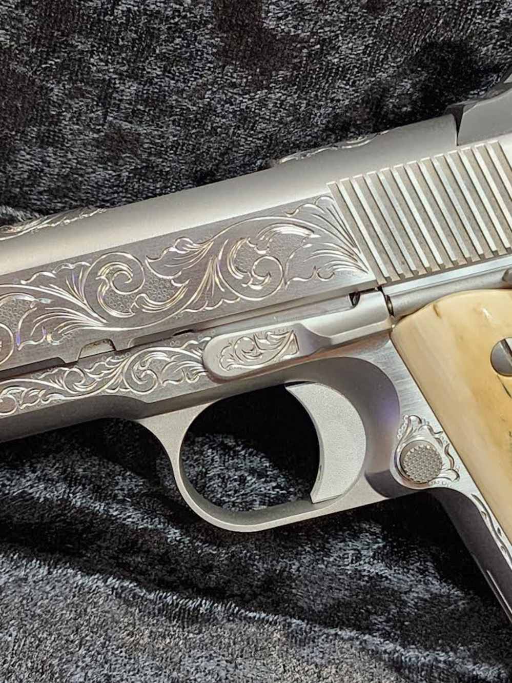 NIGHTHAWK VIP SILVER GOV .45 ACP-img-8