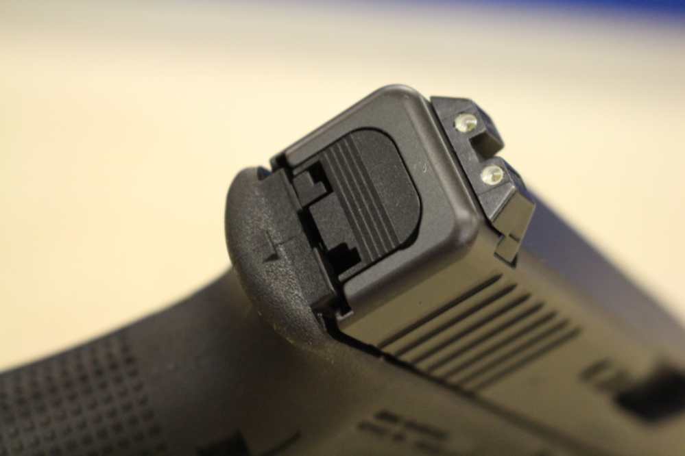 Glock 23 Gen4 .40 S&W Item D-img-4