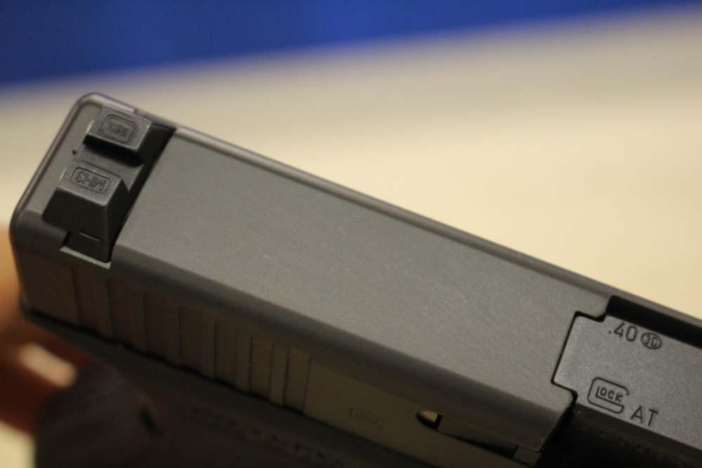 Glock 23 Gen4 .40 S&W Item D-img-5