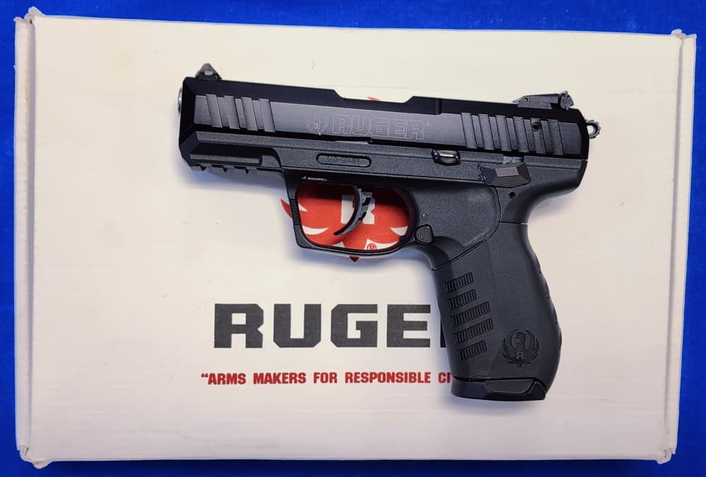 RUGER SR22 .22LR 3.5" IN BOX W/ 2 MAGS & ACCESSORIES-img-1