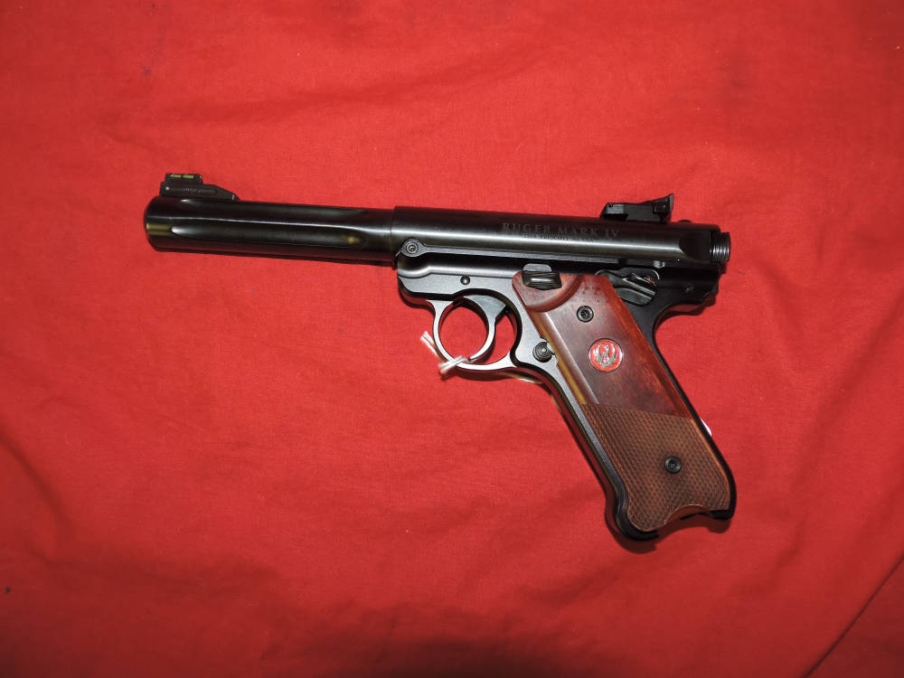 Ruger Mark IV Hunter 22lr-img-2