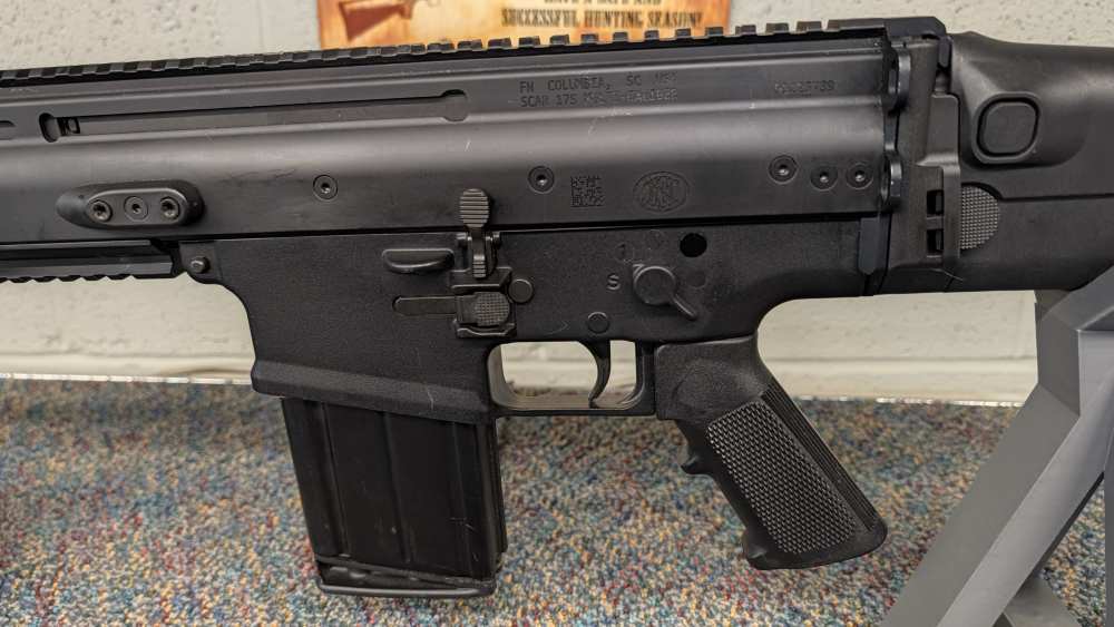 FN SCAR 16S NRCH 5.56 NATO BLACK ORIGINAL BOX PAPERS - Very Good Condition!-img-8