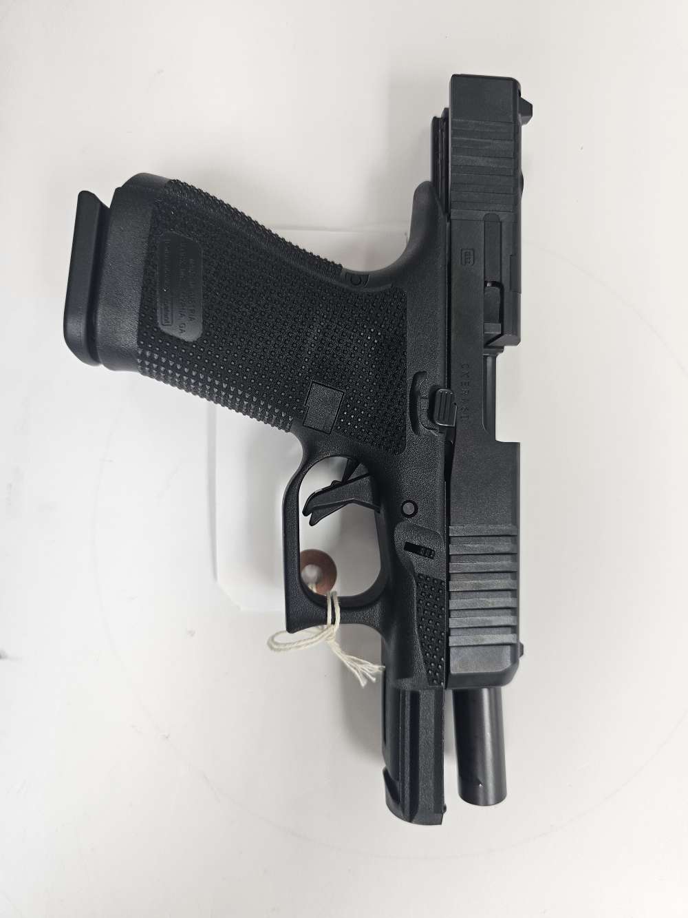 Factory New Glock 19 Gen 6 | 9mm | 15-Round Capacity | Factory Accessories-img-1