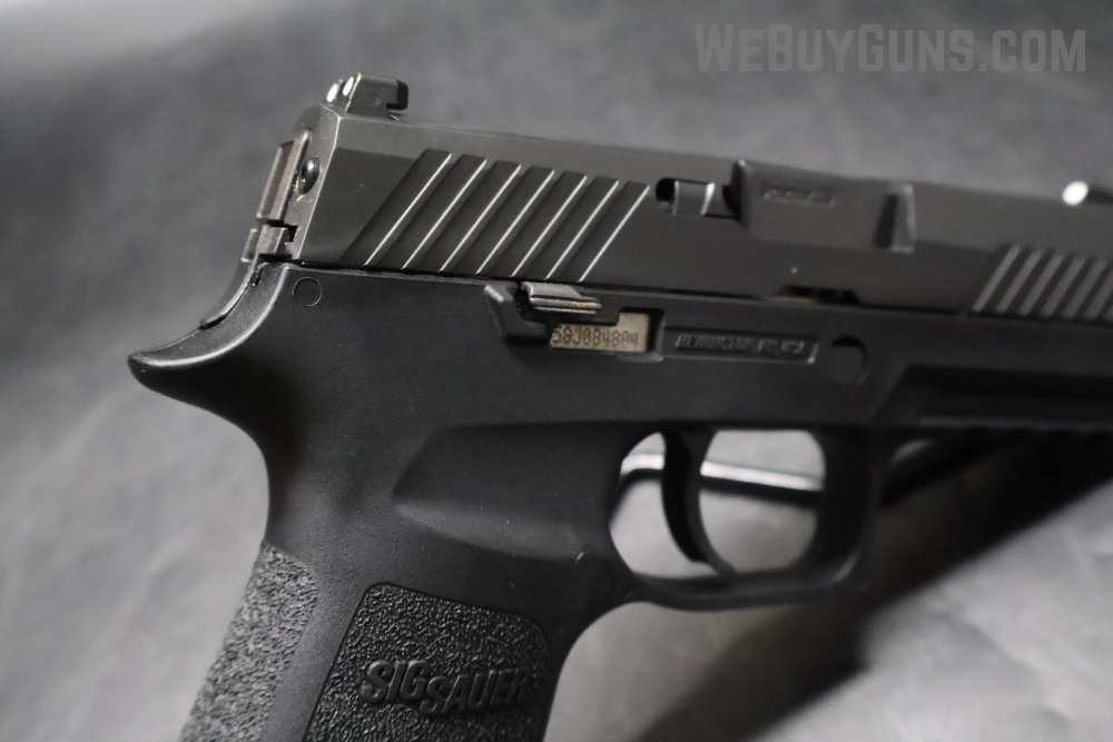 Sig Sauer P320C Semi-Automatic Pistol 9mm Parabellum-img-4