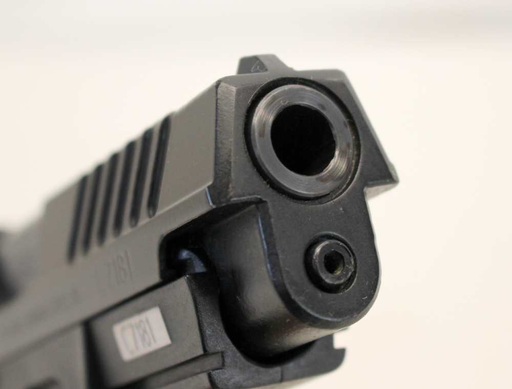 CZ Model 100 semi-auto pistol 9mm 3.5" (2) Magazines SCARCE CALIBER!-img-10