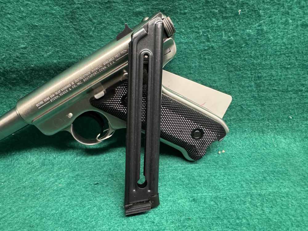 Ruger MARK II 22 LR-img-14