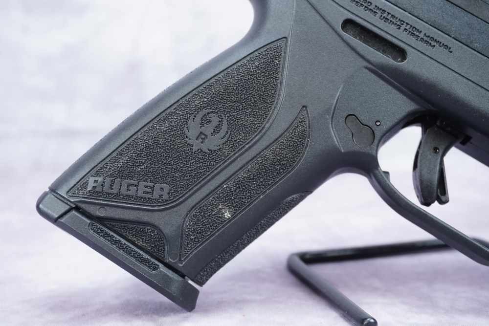 Ruger Security-9 9mm 4" w/ Hard Case & 3 15rd Magazines-img-8
