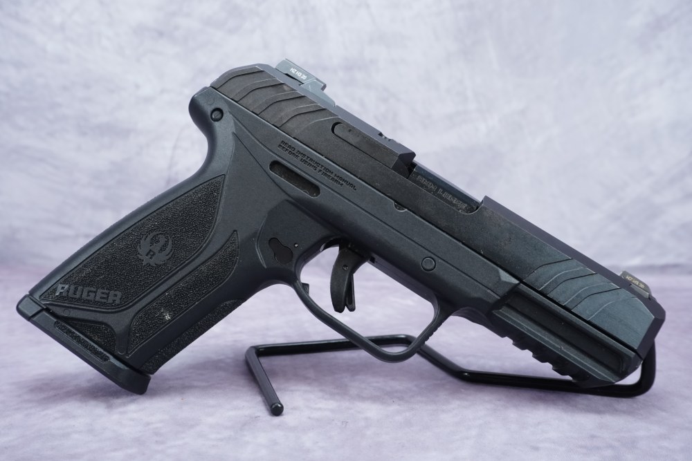 Ruger Security-9 9mm 4" w/ Hard Case & 3 15rd Magazines-img-7