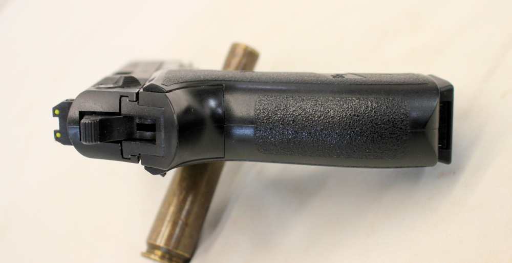 Sig Sauer Mosquito semi-auto pistol .22LR (3) Mags & Manual CLEAN SHOOTER!-img-4
