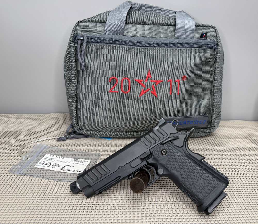 Staccato C2 2011 with bag and three magazines.-img-0
