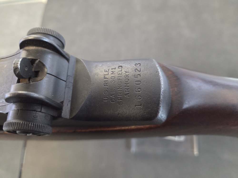 M1 GARAND FROM 1943 BEAUTIFUL WOOD WITH STAMPINGS-img-13