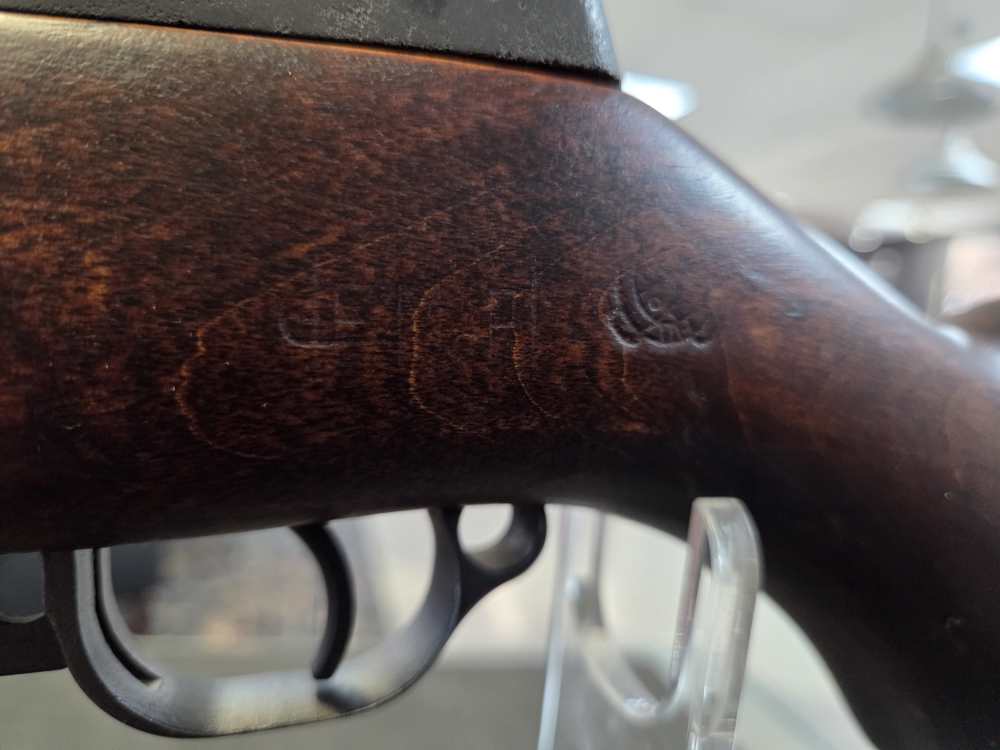 M1 GARAND FROM 1943 BEAUTIFUL WOOD WITH STAMPINGS-img-18