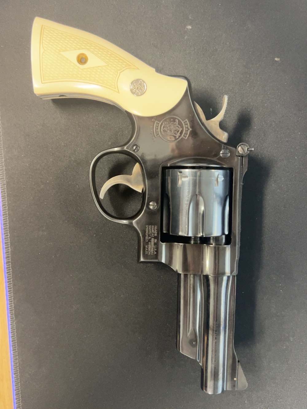 Smith & Wesson Model 27-9 Revolver-img-4