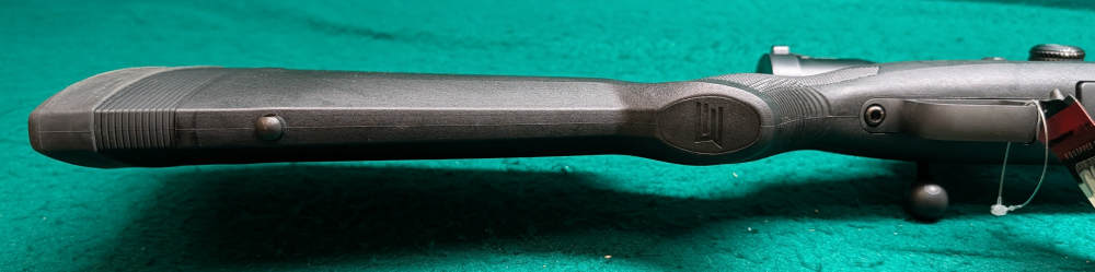 Savage 110 Apex Hunter Left Handed 270 WIN Carbon Black Matte 21” BBL 4+1-img-17