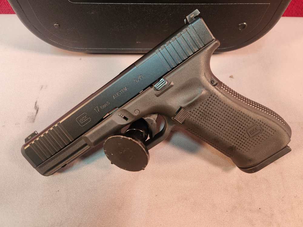 *POLICE TRADE IN* GLOCK 17 MOS GEN5 9MM USED! PENNY AUCTION!-img-0