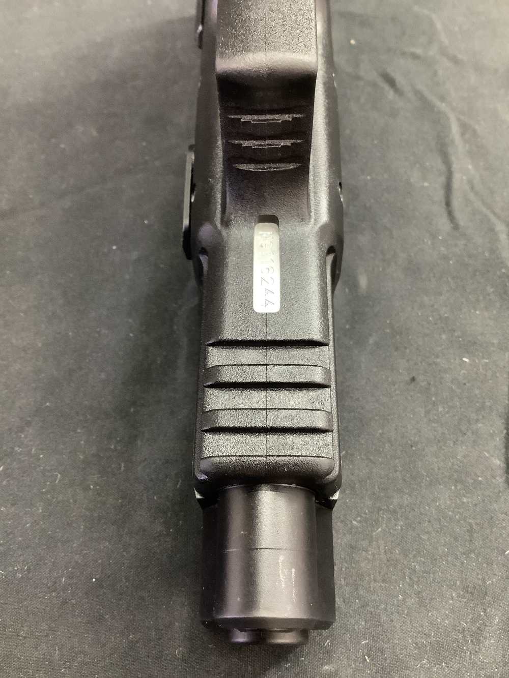 Springfield XD-M 40 S&W, 4-16rd mags-img-14