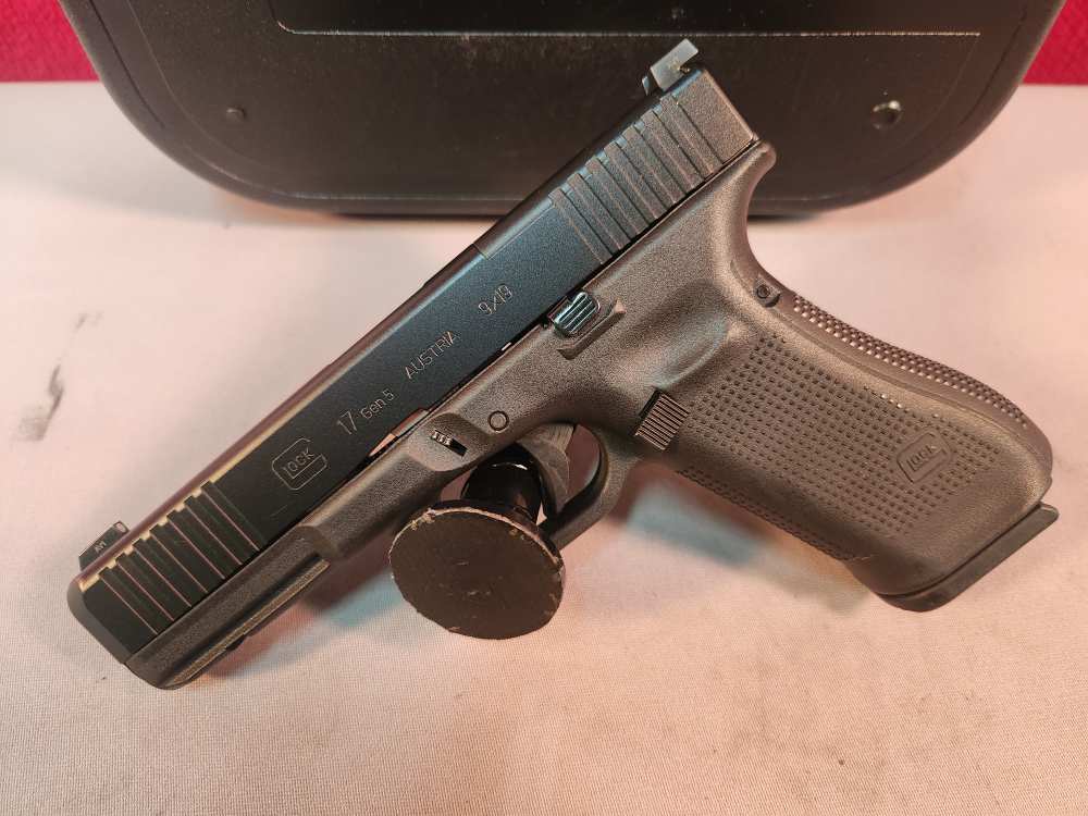 *POLICE TRADE IN* GLOCK 17 MOS GEN5 9MM USED! PENNY AUCTION!-img-0